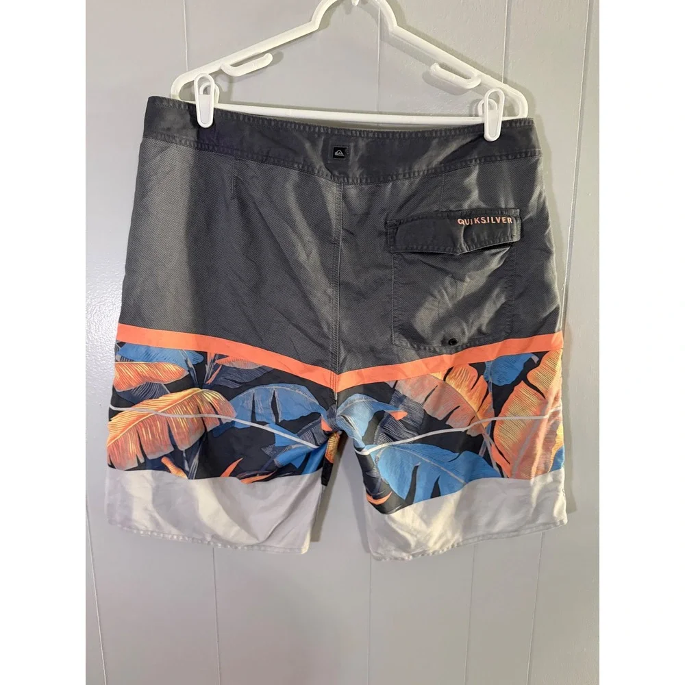 Quiksilver Board Shorts Mens 36 Grey Orange Tropical Leaf Print Swim Trunks EUC